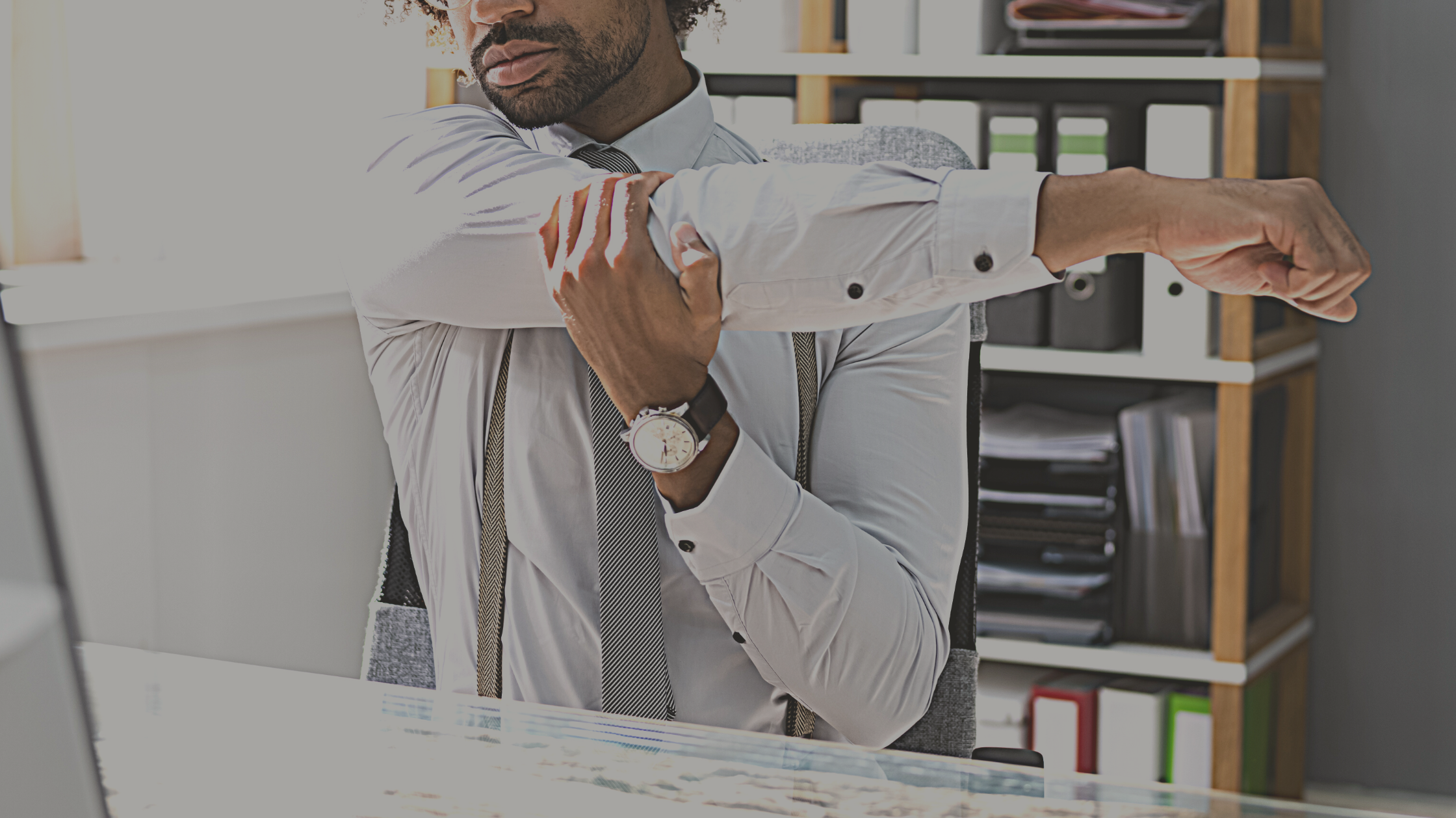 4 Benefits of Adjustable Desks: Why It's Time to Upgrade Your Workspace