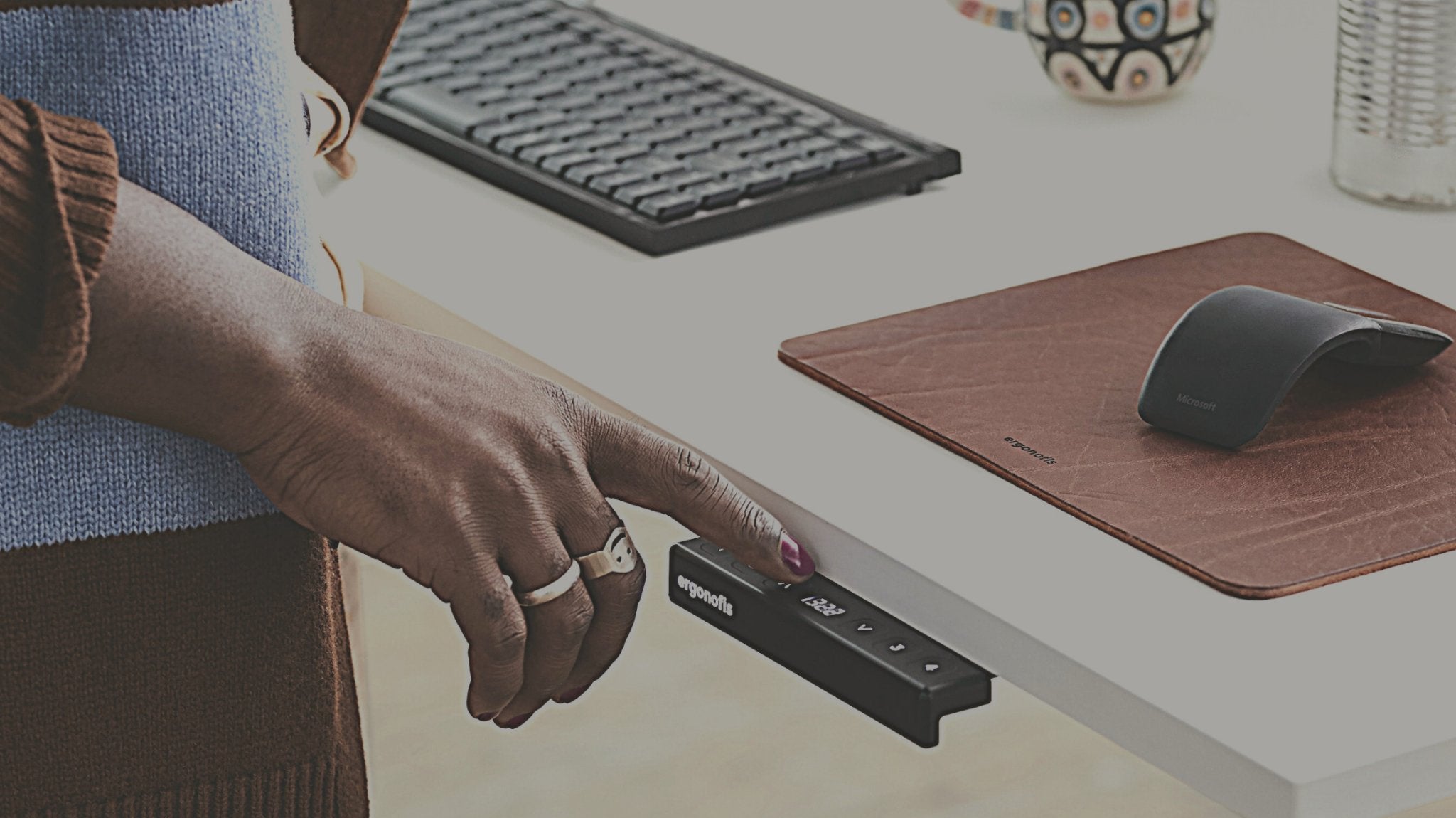 How to Choose the Right Standing Desk Converter: Tips and Product Recommendations - Level Up Desks