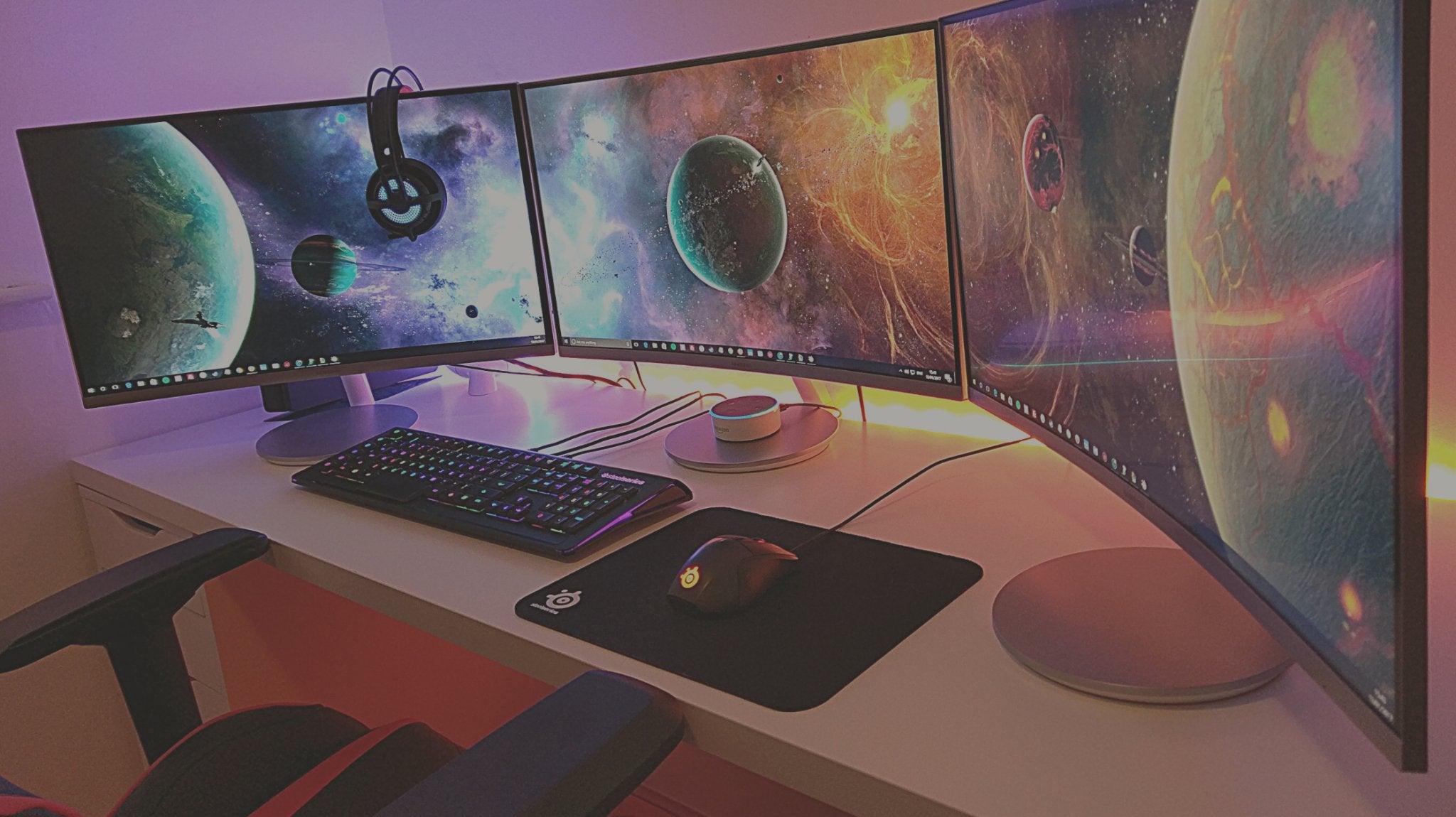 Level Up Your Desk Game: The Top Desks for Gamers and How to Choose the Right One - Level Up Desks