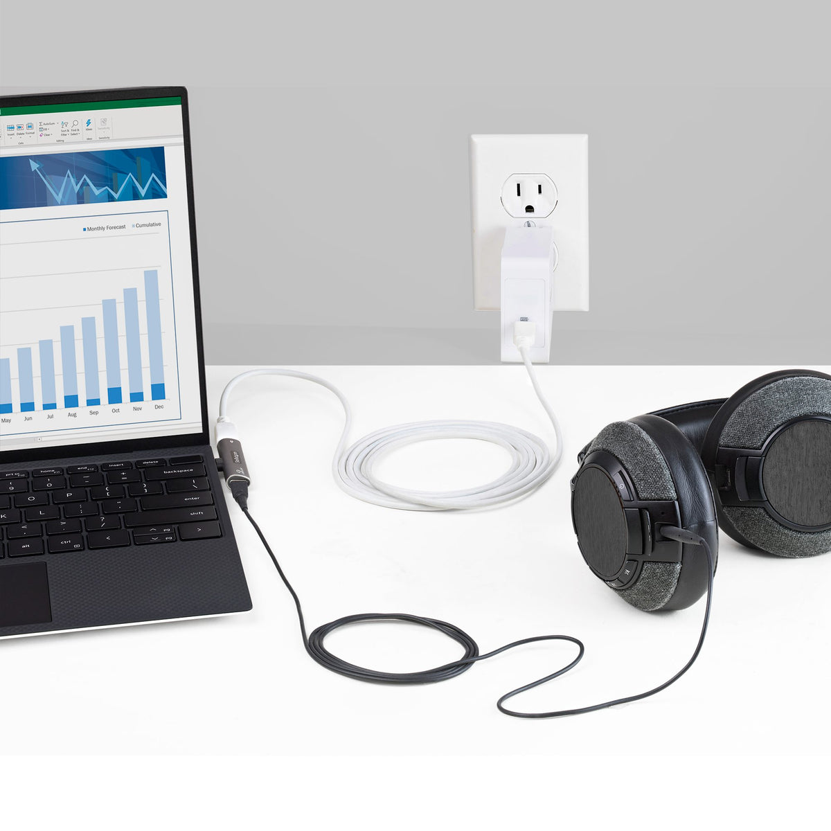 StarTech CDP2CAPDM connected to laptop, USB-C headset and charger