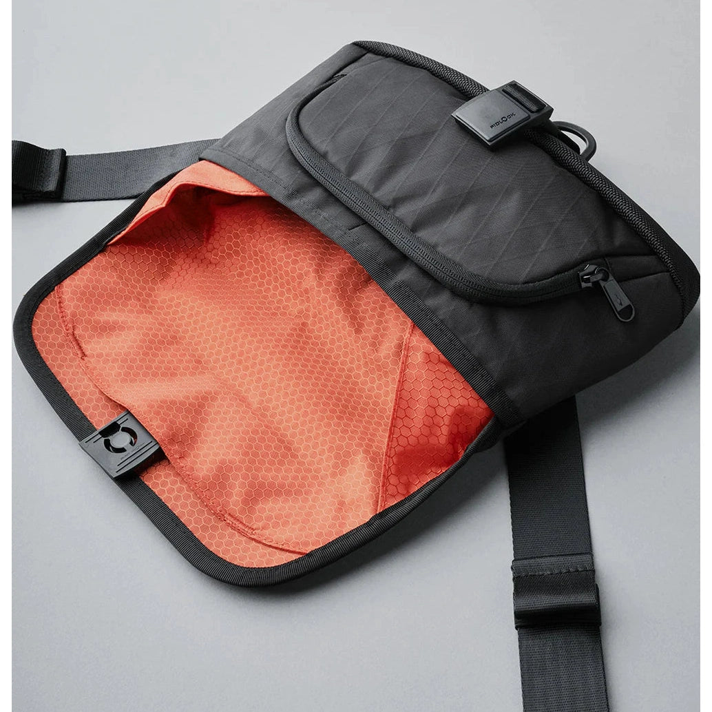 ALPAKA Air Sling V2 - Black Bags