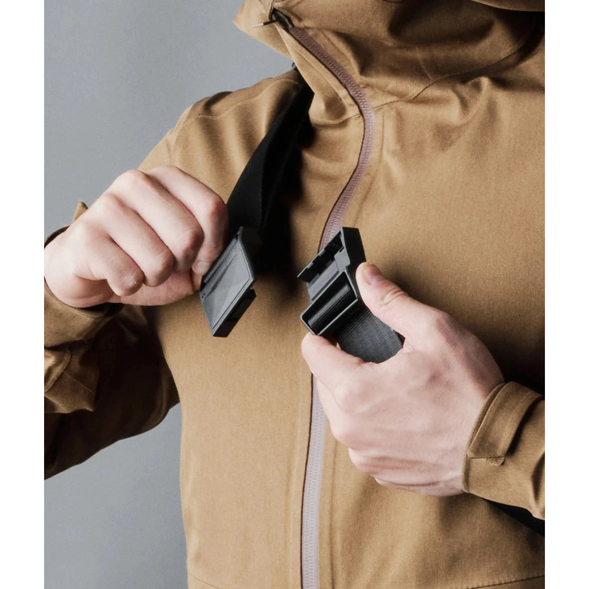 ALPAKA Air Sling V2 - Black Bags