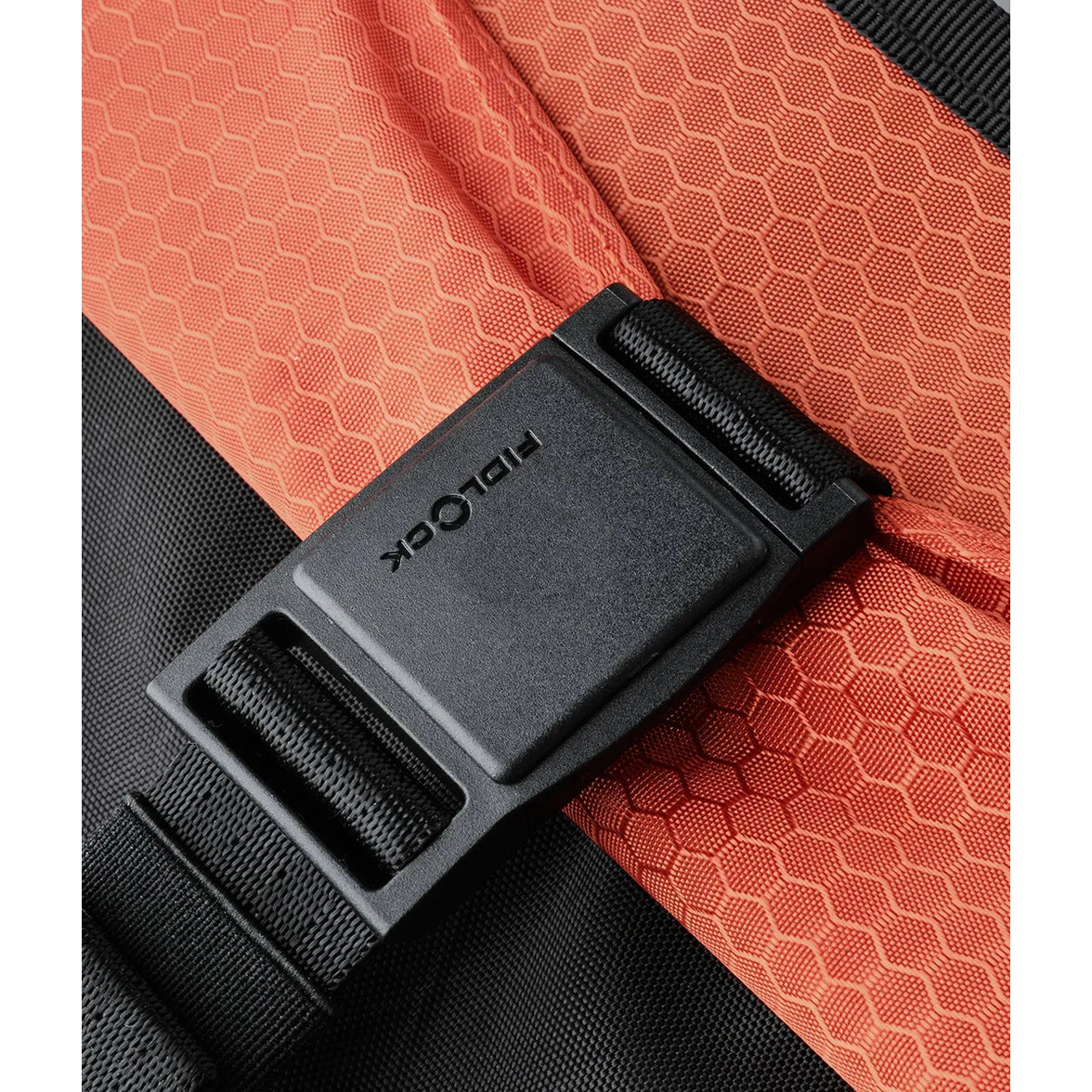 ALPAKA Air Sling V2 - Black Bags