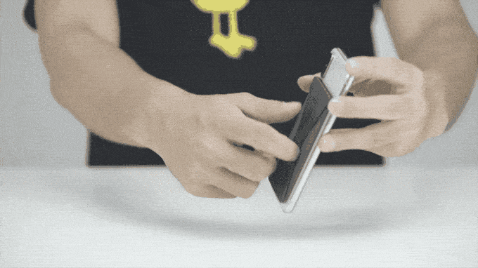 Adhesive Phone Stand & Wallet by MOFT Mobile Phone Stands