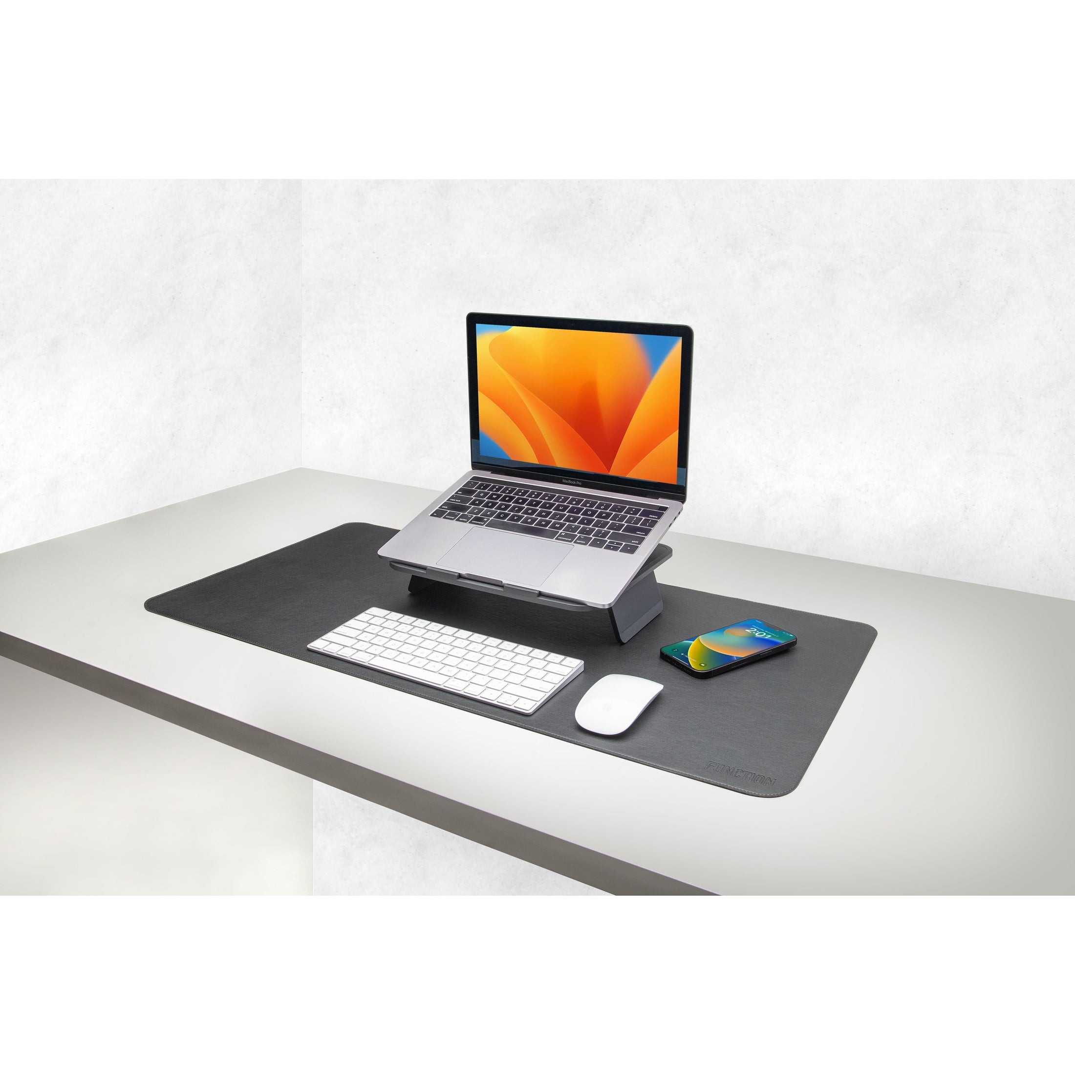 ELEVATE - BLACK by Function101 Laptop Stand