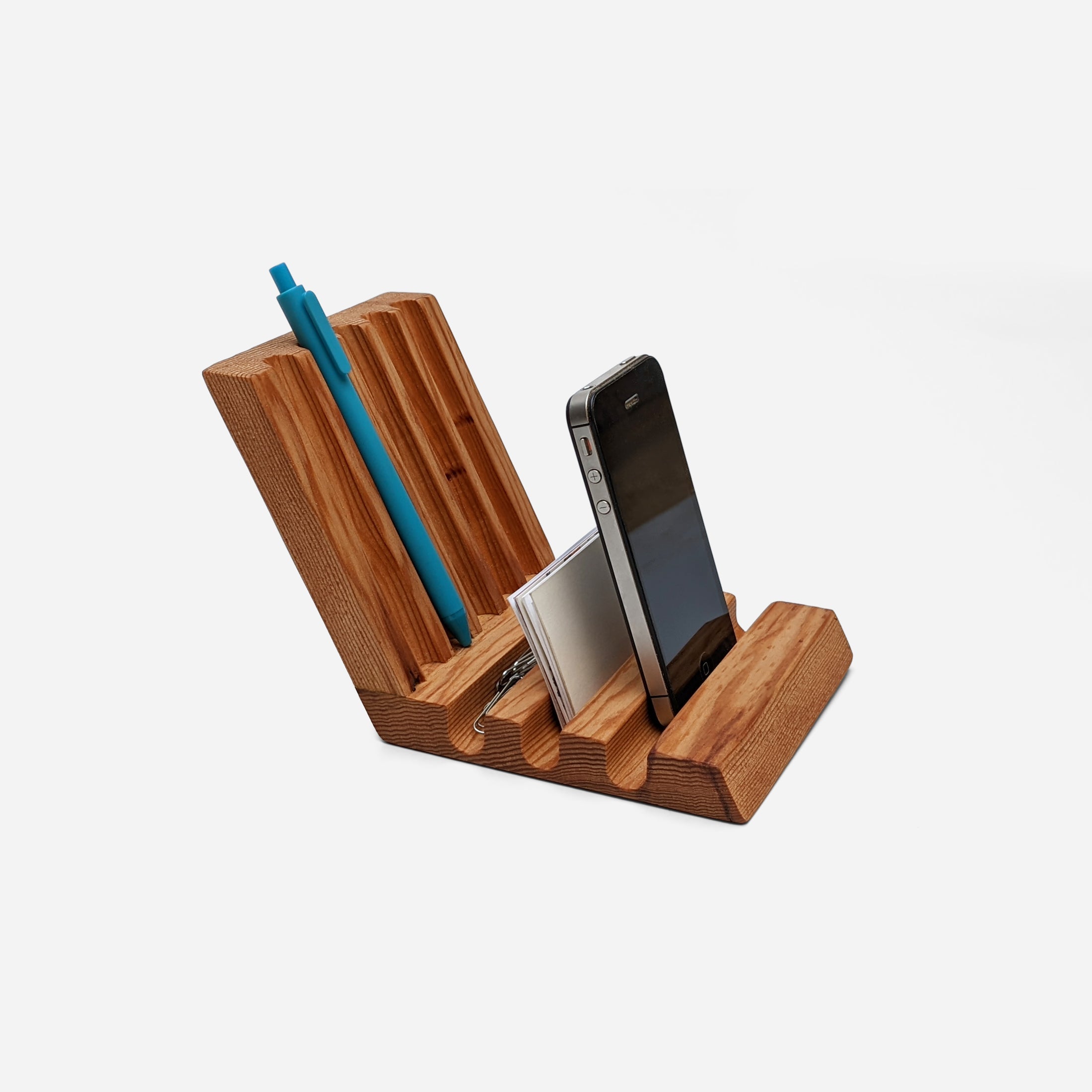 Groovy desk organizer by Formr Desk Organizers