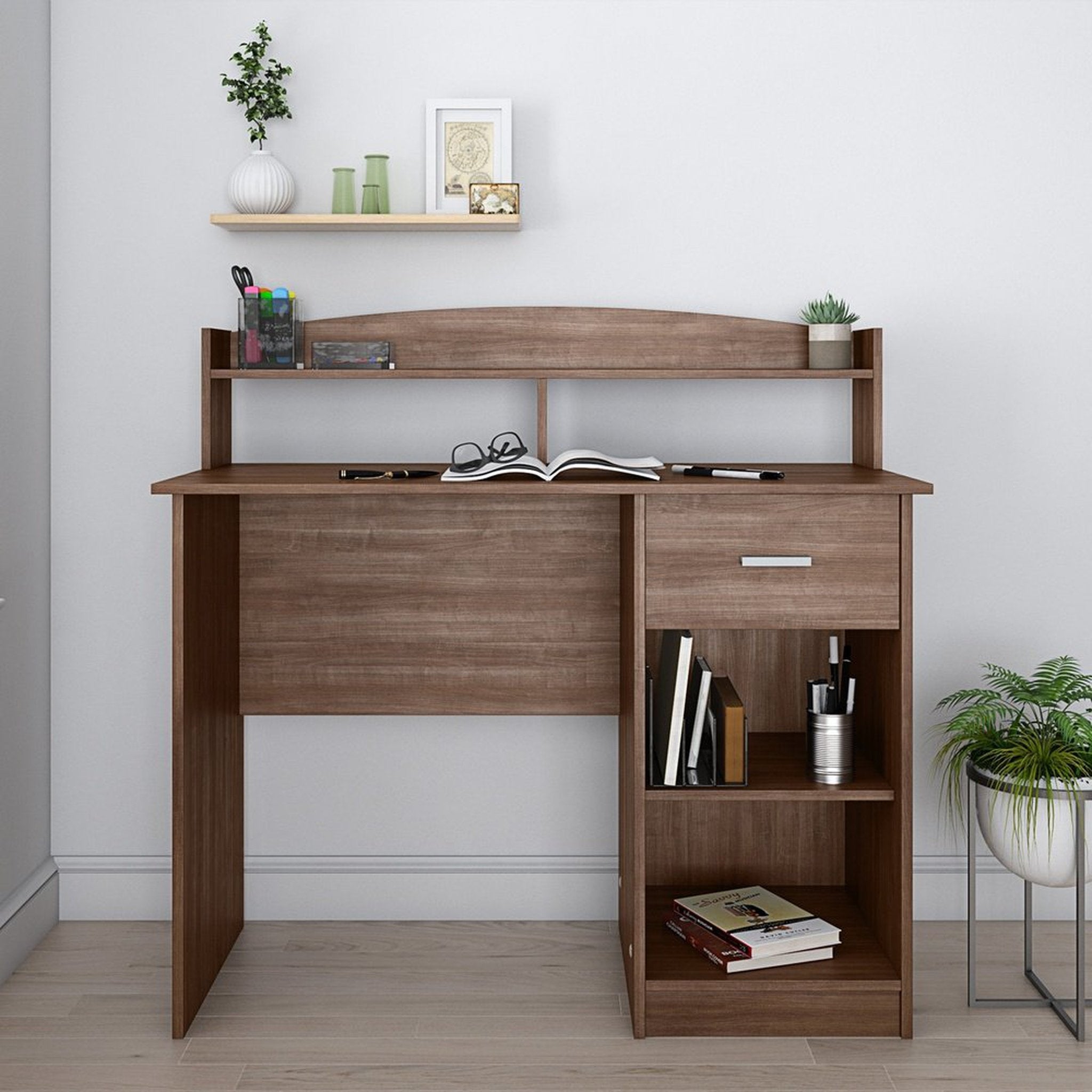 Techni Mobili Modern Office Desk with Hutch, Oak Techni Mobili